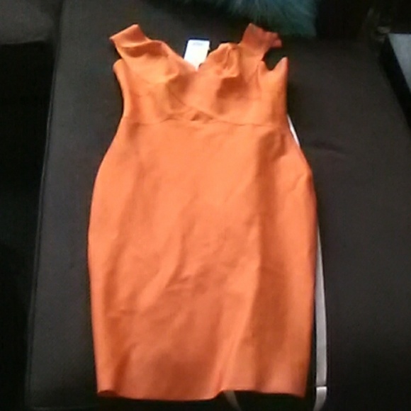 Dress - Picture 1 of 3